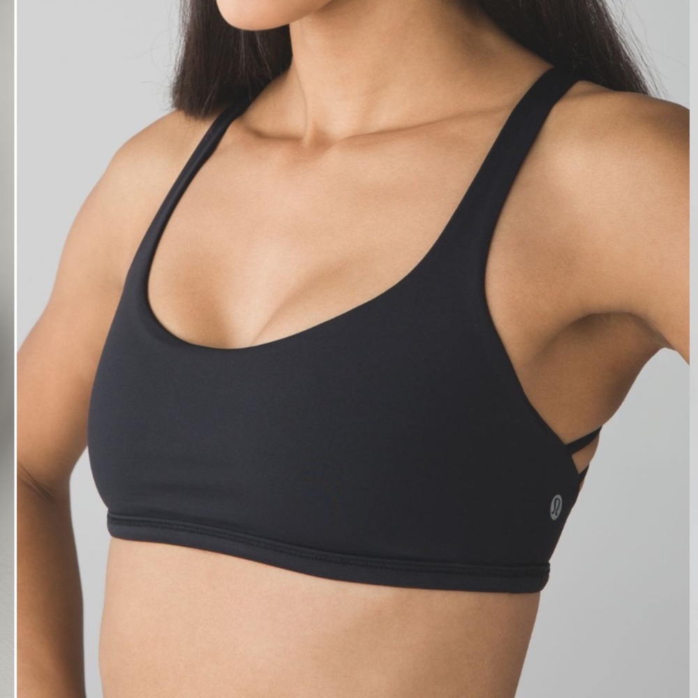 Lululemon Free to be wild bra. Size 6